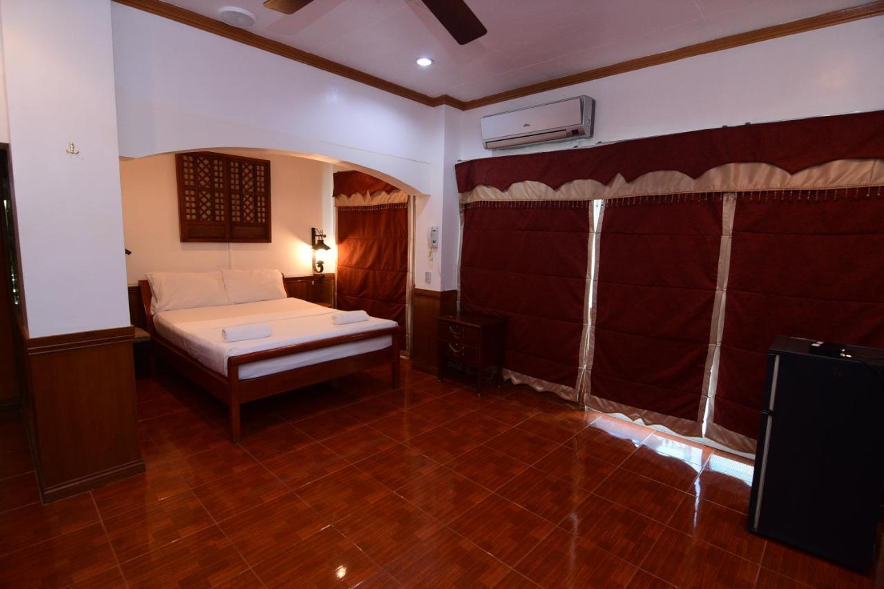 Ang Tahanan Ni Aling Meding Hotel And Restaurant San Pablo Eksteriør bilde